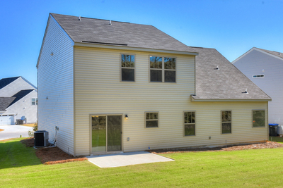 806 Sweetgrass Cir, Harlem, Georgia - Brighton Farmhouse